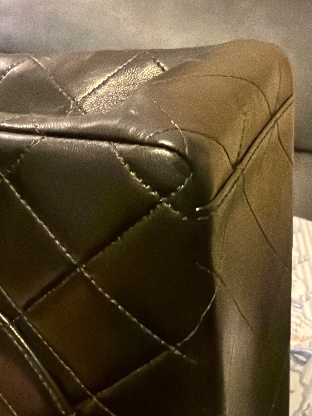 Vintage Jumbo CHANEL Black Quilted Leather Shoulder Bag with Gold Chain - Picture 15 of 16